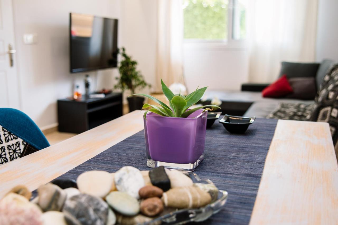 Mint Apartment Zakynthos Town Center ภายนอก รูปภาพ